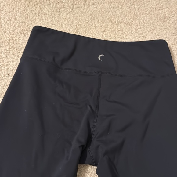 ZYIA Active Black Light N Tight Hi-Rise Crop 17” Legging, size 8/10 - Picture 4 of 4